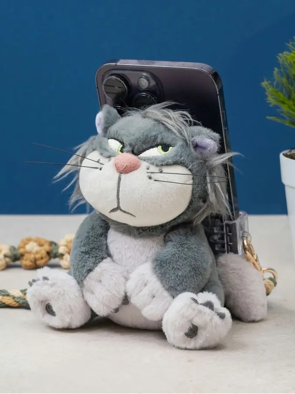 Disney limited Cinderella Lucifer Cat doll Plush Shoulder Cellphone Bag